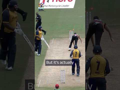Cornwall run out in CRAZY fashion! 😱