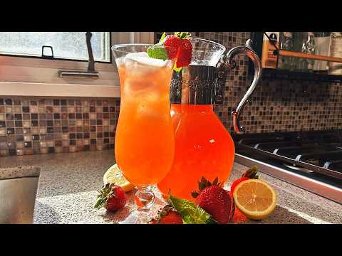 Ridiculously Quick and Easy Strawberry Lemonade
