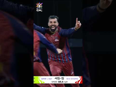 Shadab Khan becomes the 3rd player to take a hat-trick in CPL history 🤩