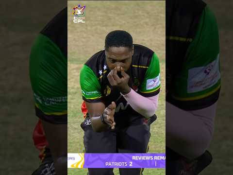 Get your “Scuba Celly” out! 🤿Jeremiah Louis goes back to back‼️